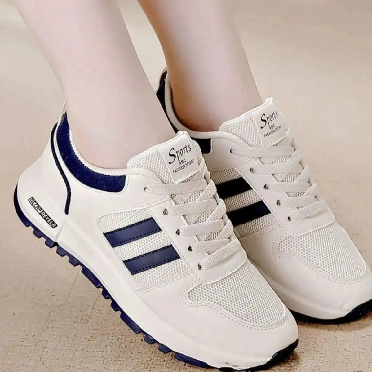 Breathable Mesh Contrast Athletic