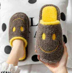Cozy Fashionable Smiley Face Slippers
