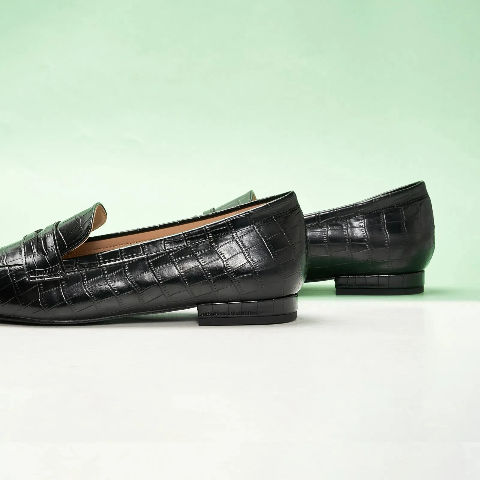 Crozzling Penny Loafers (Finoa)